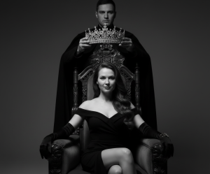 Эффект С короной #77 в стиле С короной